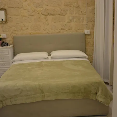 Dimora Del Carmine 3* Μπάρι