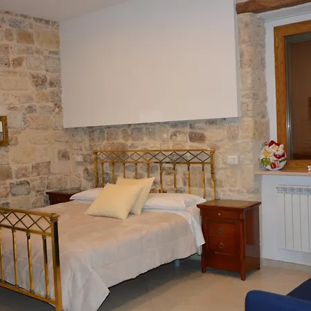 Dimora Del Carmine בית הארחה בארי