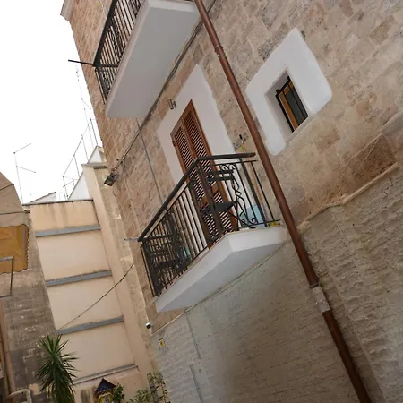 בית הארחה Dimora Del Carmine בארי