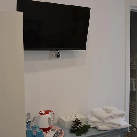 Dimora Del Carmine Gasthuis 3*