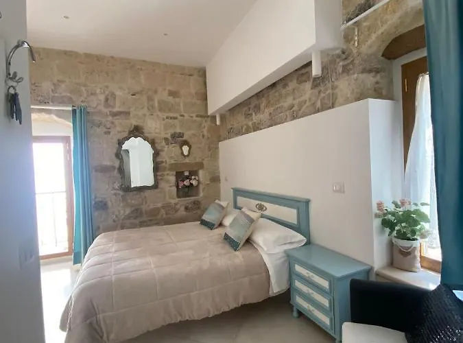 Dimora Del Carmine 3* Bari